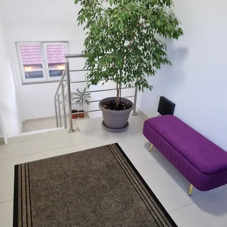 아파트 Luplja Center 바냐루카